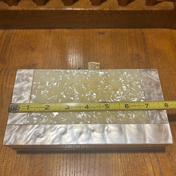 Vintage Cream & Pink Lucite Box Marbleized Crossbody - Picture 15 of 16